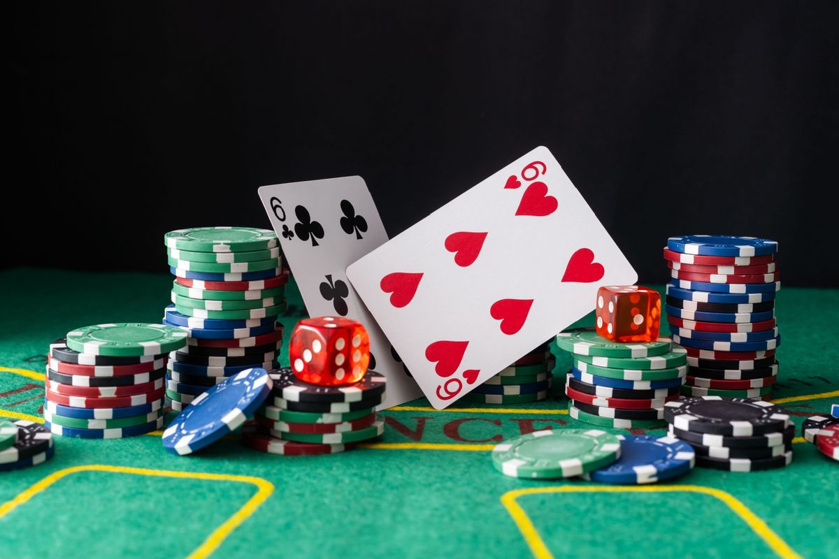 Xpokies Casino کیسینو میں پوکر گیمز